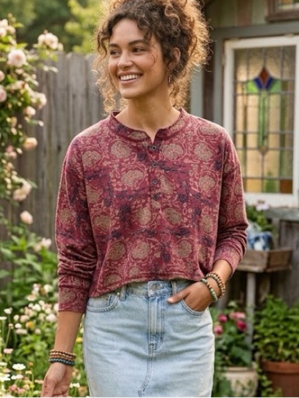 Natural Life Cropped Henley Top Small Burgundy Paisley Knit Long Sleeve Cropped